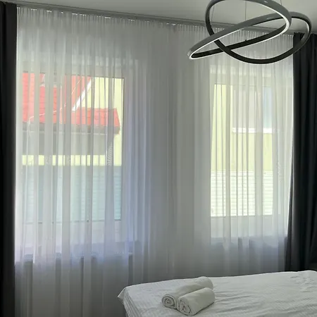Ambiente Apartment *